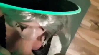 Schlampen Hexe bläst und fickt nach Halloween Party