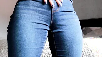 I Peed My Tight Jeans