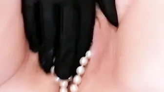 Lady Dimitrescu massage her cunt with pearl beads (Cosplay Halloween scene)