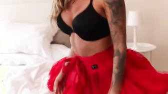 Teaser porn video – POPPY DOLL - Michaela Isizzu teaser