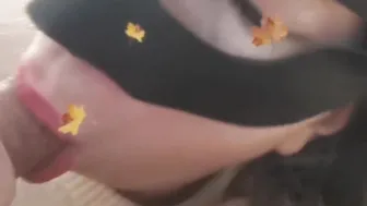 (point of view) je le suce au réveil en mode chienne