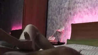 Queening for lunch ;) (FULL-CLIP)