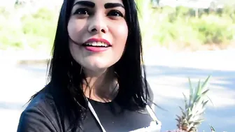 CARNE DEL MERCADO - Hispanic Salesgirl Takes Dick After Work