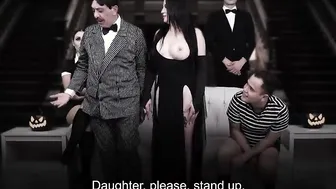 TERESA FERRER  ANGIE MILLER - HALLOWEEN UNIQUE - THE ADDAMS FAMILY