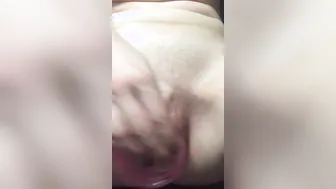 GREE MILFY MARY HOE CUCKOLD EX-WIFE VIBRATOR RIDES ELLINIDA POUTANAKI