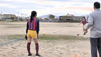Lusty Teenie Chicks Suck And Pounded Their Trainer As A Team