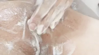 Shaving my cunt