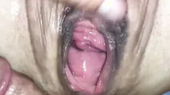 Cougar51f squirts on 37m