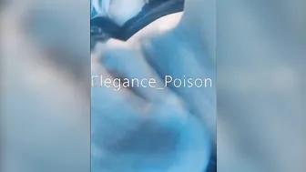 ETUDIANTE SE REMPLIT LA CHATTE AVEC SON GODE SUR SNAP