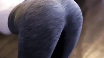 Beauty Stepmommy Mona Wales Gave Rear See to Her STEPSON