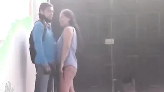 Showing off to the unknown delivery man. Deisy Yeraldine shows her gigantic bitch butt and getting groped by the lucky