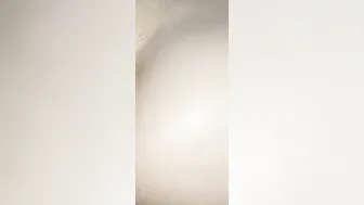 Me masturbo antes de que me la meta