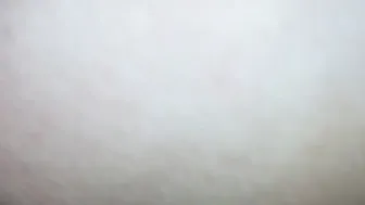 Esposa assiste e ajuda marido a foder a amiga. Nosso ménage com a McFlurry.