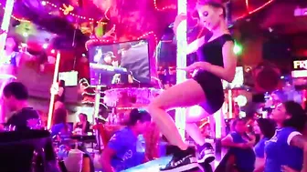 Paradise Gfs - Twins party on vacation and gets banged at club - Part one