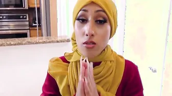 Kira Perez Under The Hijab