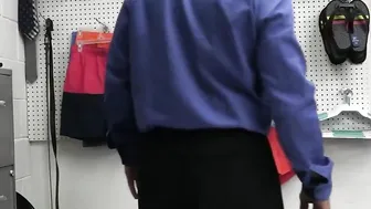 Officer wants to cum into sexy oriental suspect