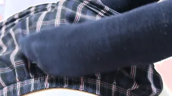 For masochist. Trampling turf job while being looked down on by teens women. Socks  bare feet【souai】