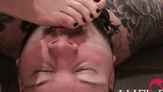 Lady African Bath Tub Toes Sub preview