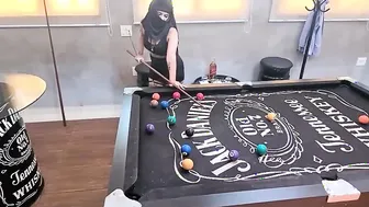 I banged Arab waitress Karol Wins after beating her at billiards