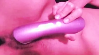 Mexican Tessa Domina masturbates with a Satisfyer and her fingered until orgasm (Trailer)