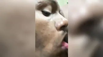 Eating Snatch Black