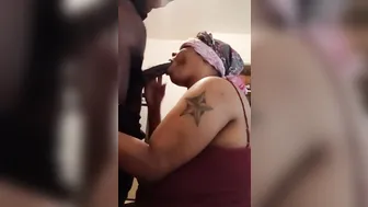 EBONY mom WHO LOVE SUCKING OFF ON A EBONY PENIS SLOPPY