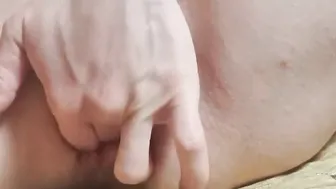 Snatch Rubs with Oil. Rubbing my Leaking Juicy Snatch