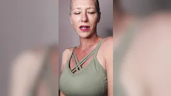 What bimbos Want SPH
