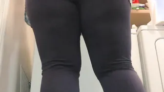 Pov: spying on your thick step cougar cleaning the washing machine into yoga leggings