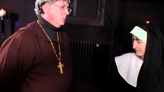 Amateur nun getting pounded by old priest