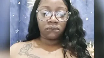 Naejae nipple play and cum before a quick wash up