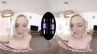 TmwVRnet - Zazie Skymm - Home alone and satisfied