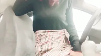 BEAUTY ALONE SKANK WANTS TO MASTURBATE INTO HER VEHICLE INTO THE PARKING