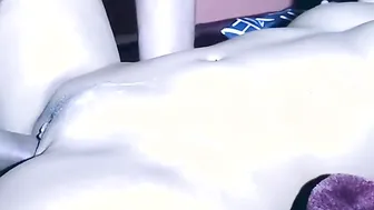 Gigantic penis bull fills the cuckold´s woman twat with cum