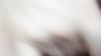 Brush porn video – Touching my good twat
