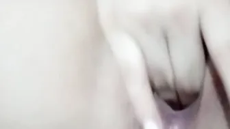 touching my good twat