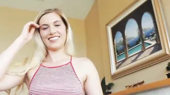 Beauty blonde gigantic butt stepsis Niki Snow getting drilled doggy style point of view