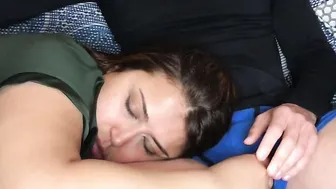 I WAKE UP TO MY REAL STEPMOM AND I CUM INSIDE HER MOUTH FOR SURPRISE 4K
