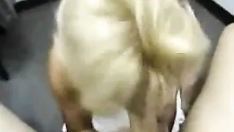 Very hot gilf suck big dick to get facial