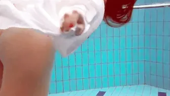 Huge boobies ginger Lola underwater naked
