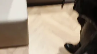 I pull out my penis into front of cunt with mouth inside