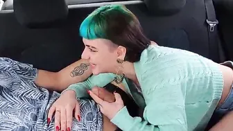 FUCKING INSIDE THE VEHICLE I Put Candys Lingerie On My Oral Sex And Ate Her Cunt In UBER FELL ON THE