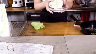 HUNT4K. Cafe worker desperately watches how his future wifey