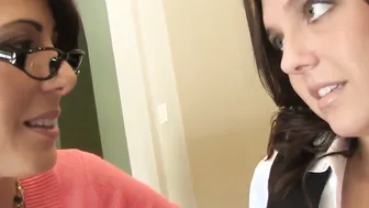 Teaching porn video – Teaching lesbo pleasures