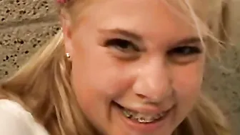 Adorable blonde 19 yo dig solo satisfaction
