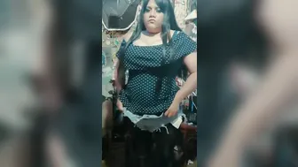 Gordita travesti muy caliente parte one