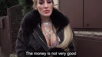Outdoor Agent Daisy Lee offer an outstanding striptease clothed as a fairytale princess b4 sex