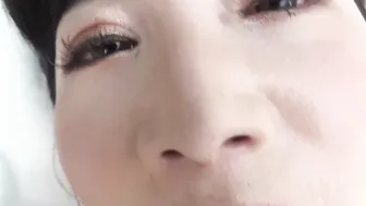在高级住宅街的美魔女夫人在上课参观回来的路上搭讪！