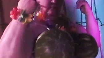 Big milky skin bimbo getting her fat vagina finger fucked