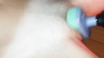 Trembling orgasm from massager - Dyke-candys